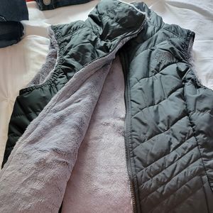 Northface vest size small